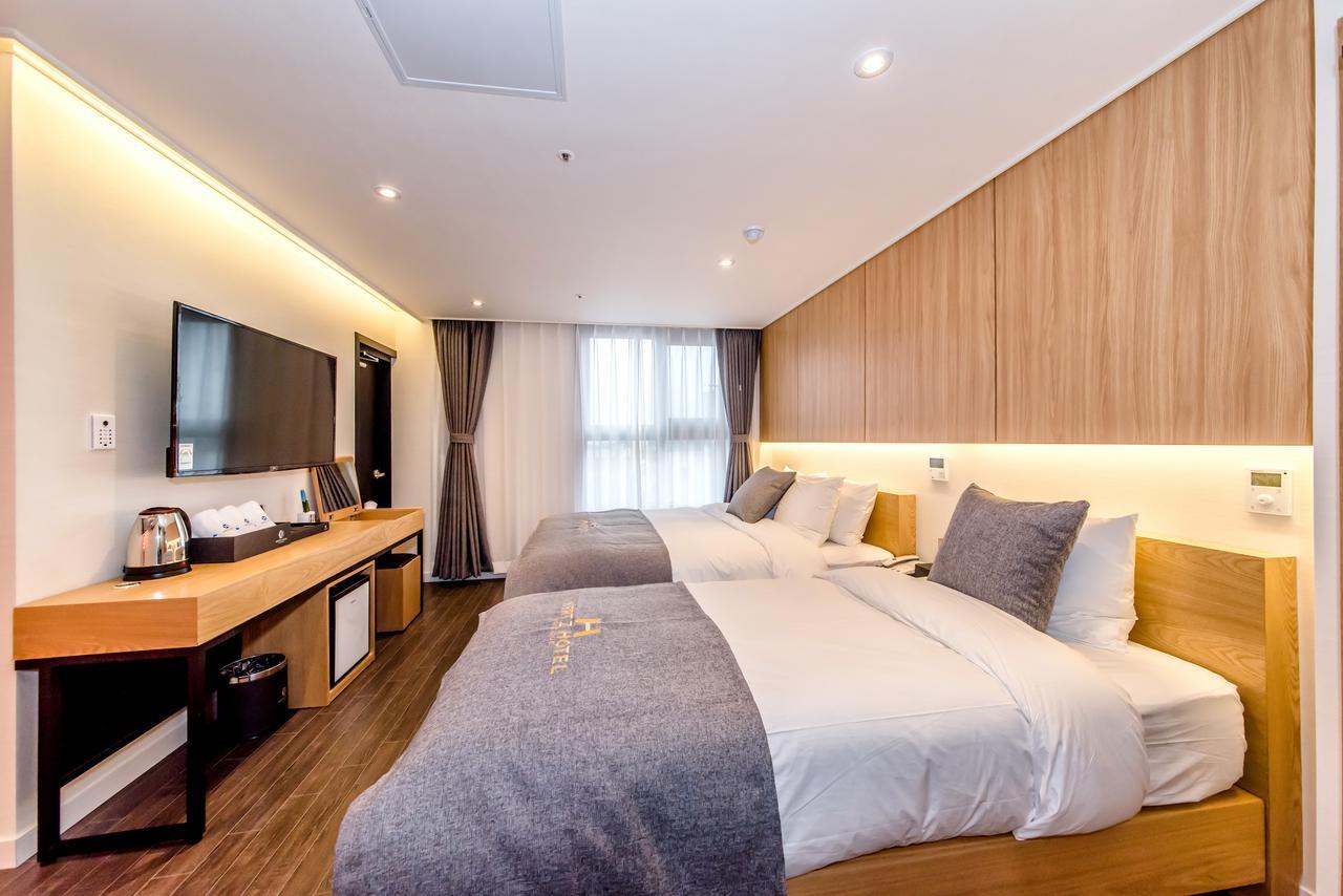 Jeju Hertz Hotel Экстерьер фото