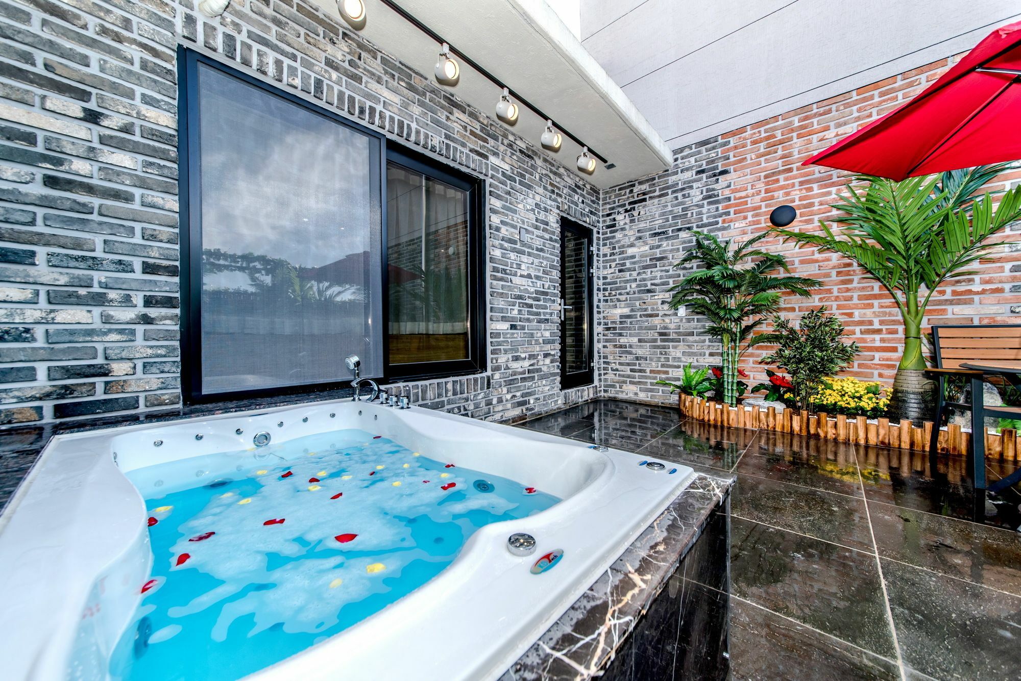 Jeju Hertz Hotel Экстерьер фото